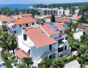 Apartments Mina